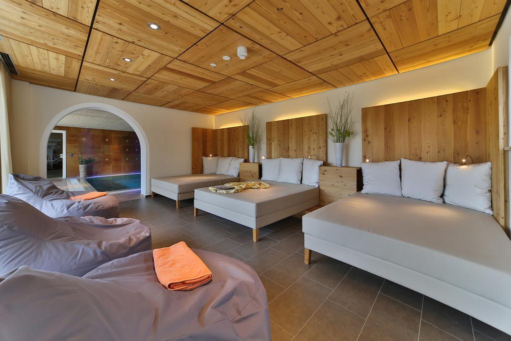 Zedernhof Gesundheits-&Wellnesshotel Stamsried Exterior foto